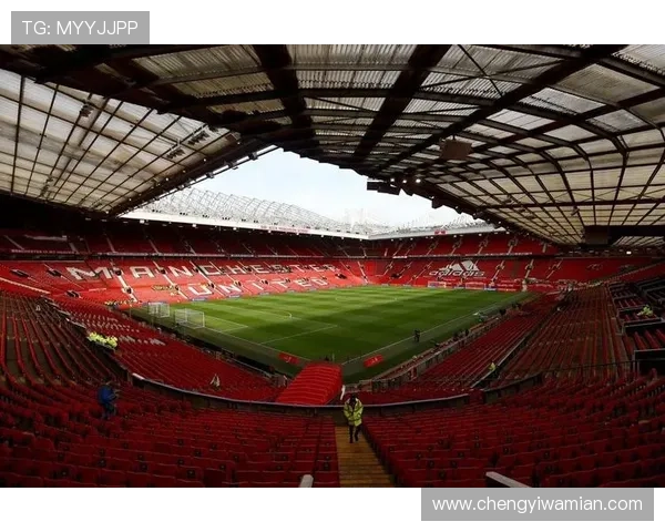 光彩夺目的足球明星们:他们的魅力与球场风采并存 光彩夺目的足球明星们:他们的魅力与球场风采并存